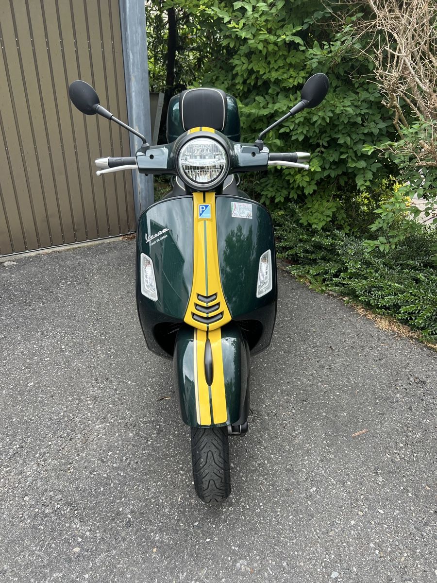 Vespa Scooter: Vespa GTS 300 HPE – Usato da Berneck venduto da Sepia63 2