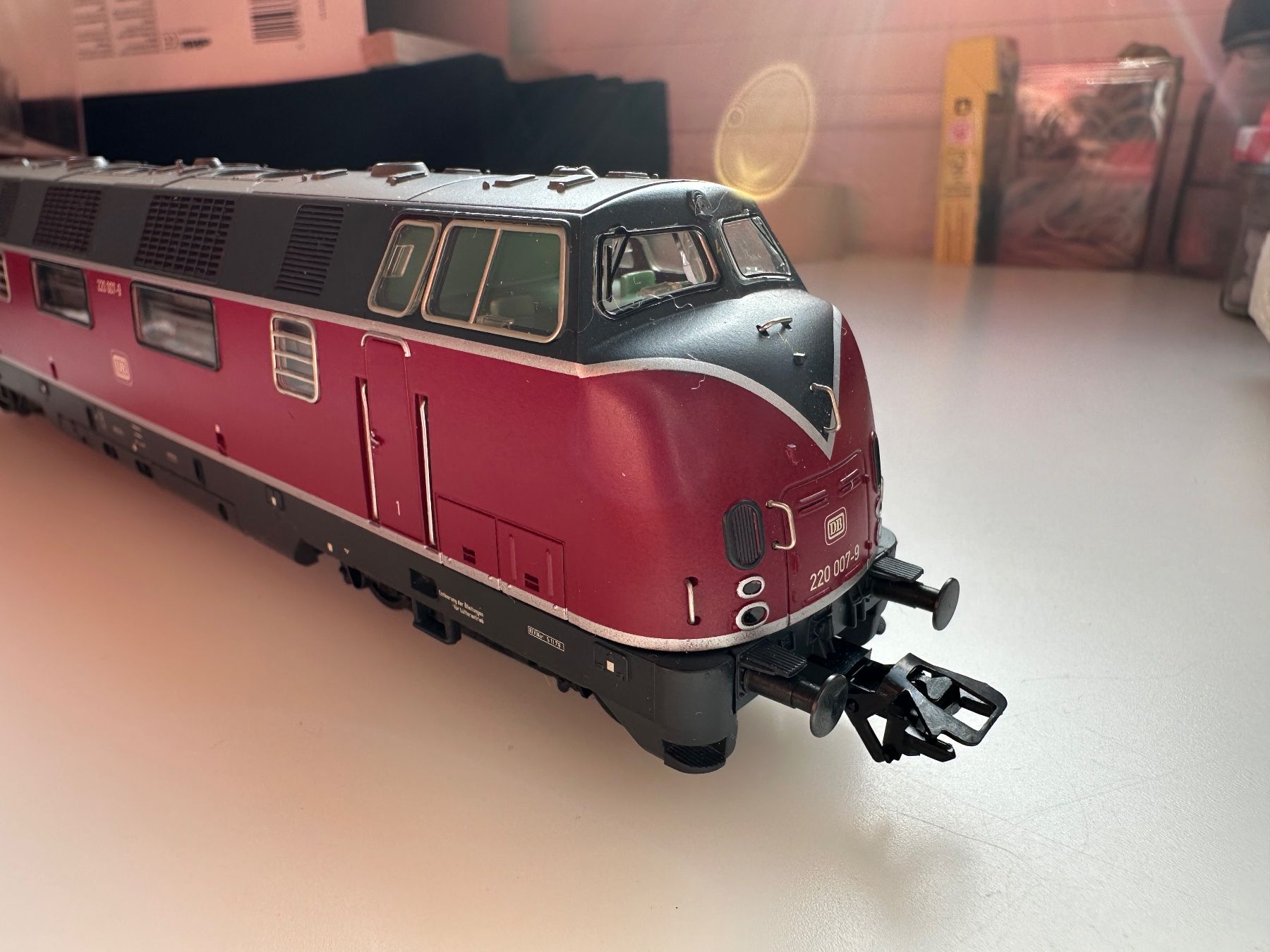 Märklin Modellini di ferrovie: Märklin 3380 BR220 in H0 – Nuovo (secondo la descrizione) da Schaffhausen venduto da Danilo-86 3