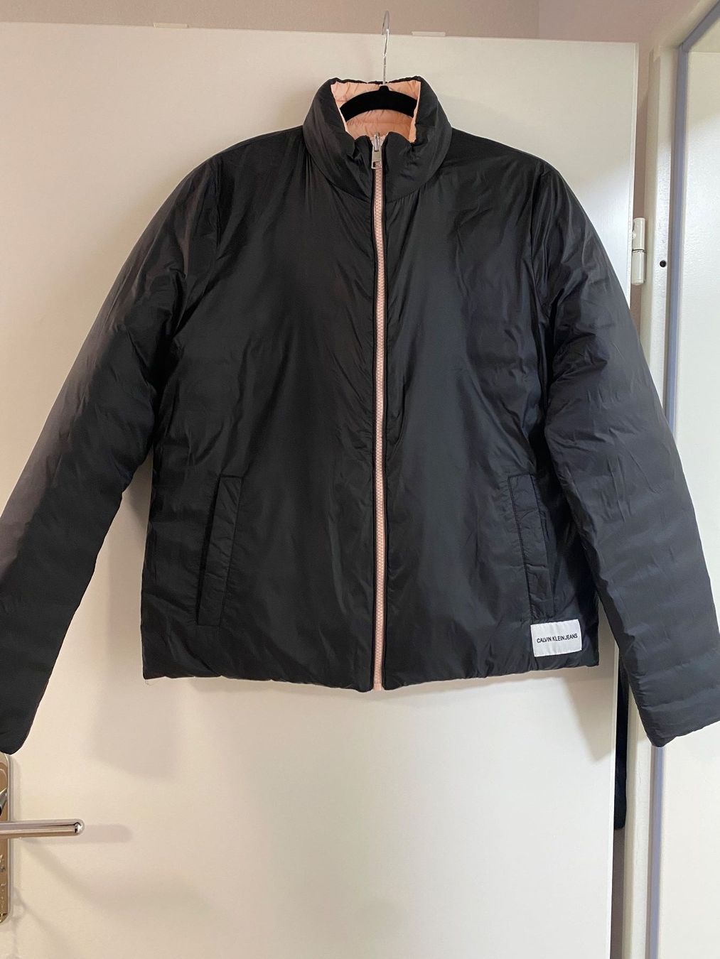 Calvin Klein Giacche: Calvin Klein Jeans Daunenjacke – Usato da Wetzikon ZH venduto da Deba26 2