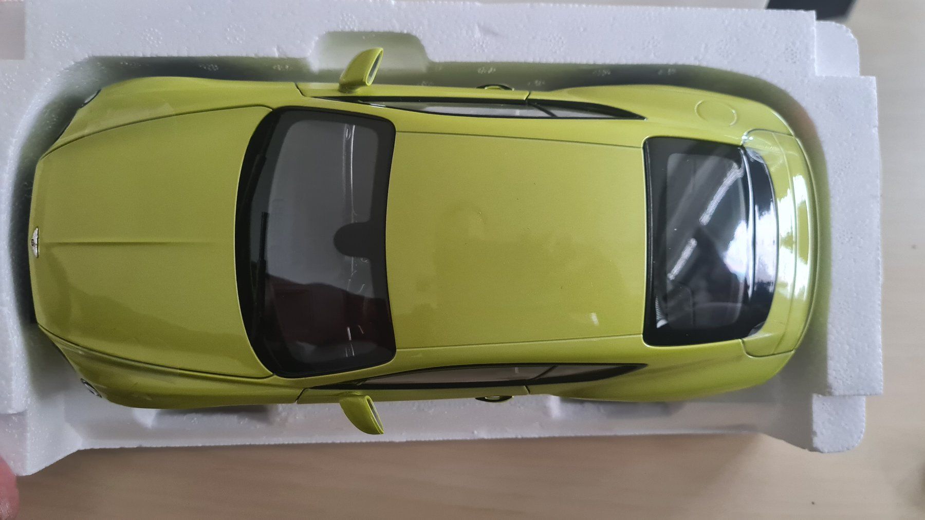 Norev Modellautos: 1:18 Bentley Continental GT 2018 - Norev – Neu (gemäss Beschreibung) aus Bassersdorf von jackbmw 8