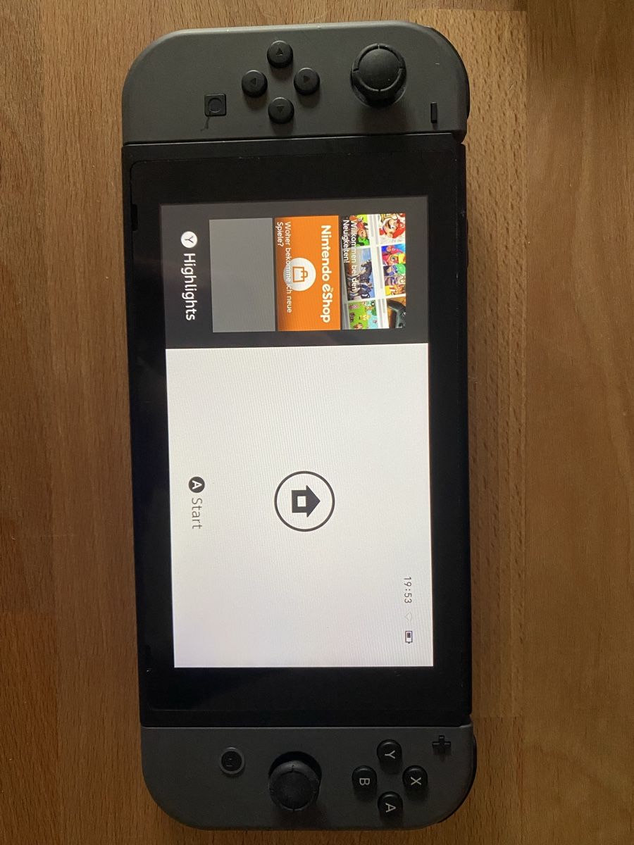 Nintendo Konsolen: Nintendo Switch  – Gebraucht aus Baden von n.f1994 1