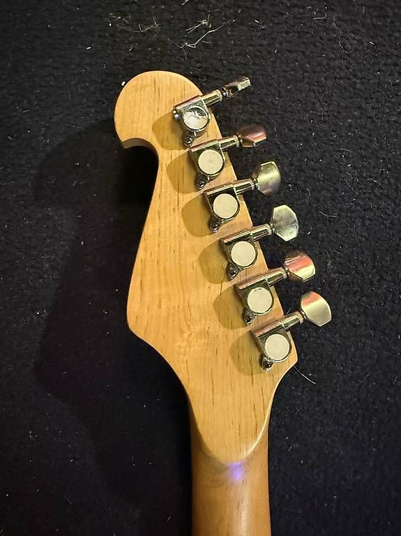 Strumenti musicali: Stratocaster E-Gitarre No-Name Schwarz – Usato da Zufikon venduto da mronioon 4