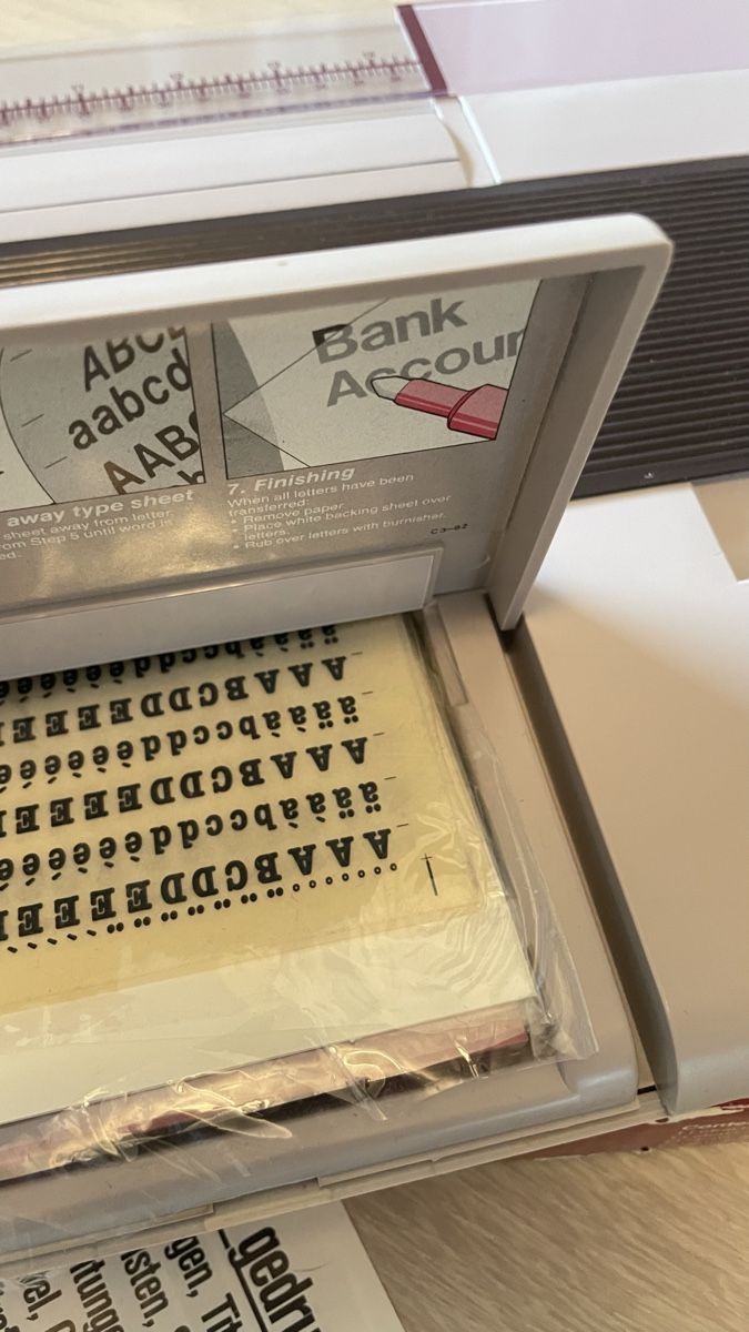 Schreibmaschinen: LetraGraphix Schriftsetzungsystem, Typesetting – Gebraucht aus Zürich von BaharB 7
