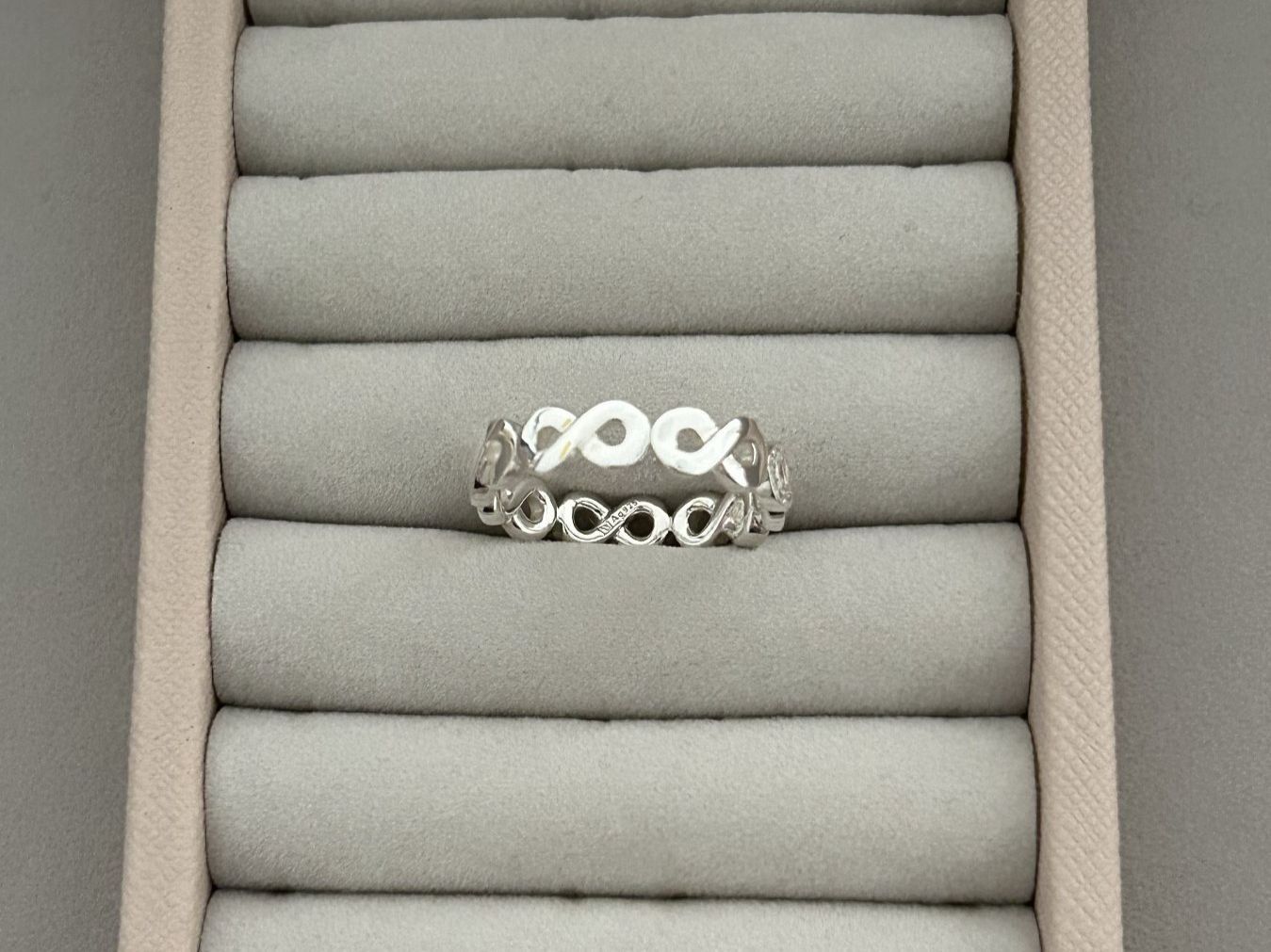 Thomas Sabo Anelli: Original Thomas Sabo Infinity Ring mit Diamanten - RRP 229 – Nuovo (secondo la descrizione) da Rheinfelden venduto da Boutique_Luxe 2