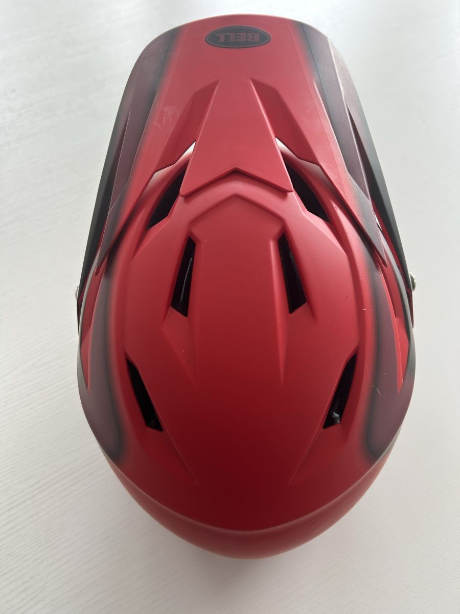 Bell Caschi: Casque descente VTT enfant – Usato da Courrendlin venduto da kiki_villemin 2