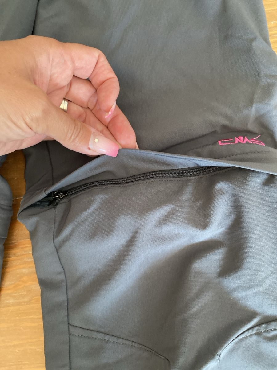 CMP Hosen: CMP Wanderhose Grösse ca 140 , Zipp-off Hose Grau – Gebraucht aus Würenlos von fasp2012 1