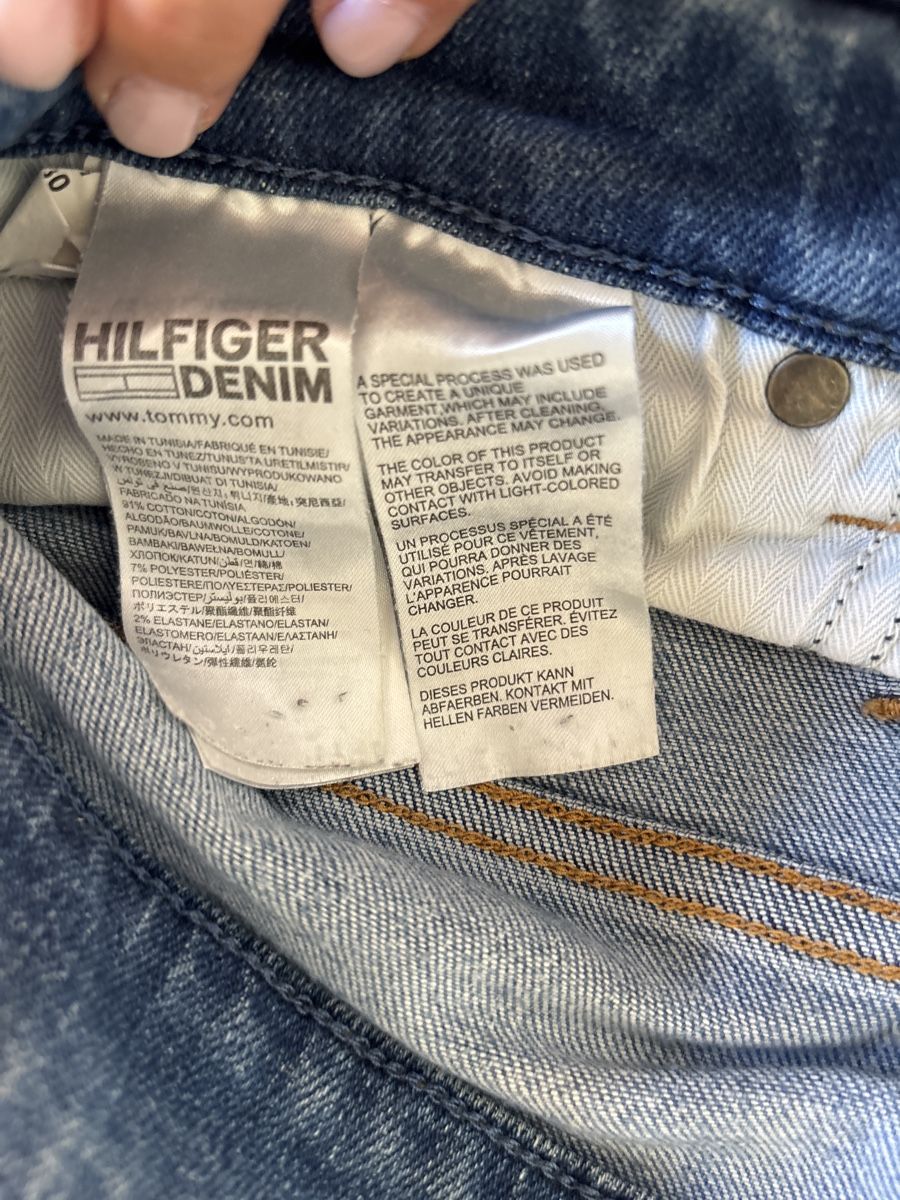 Tommy Hilfiger Jeans: Tommy Hilfiger Jeans, Size 32/32, – Usato da Zürich venduto da Flo021000 1