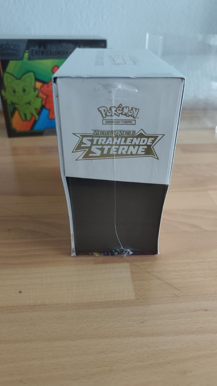 Pokémon Carte collezionabili: Strahlende Sterne ETB  – Nuovo e nell'imballaggio originale da Zürich venduto da DominicNussbaum 2