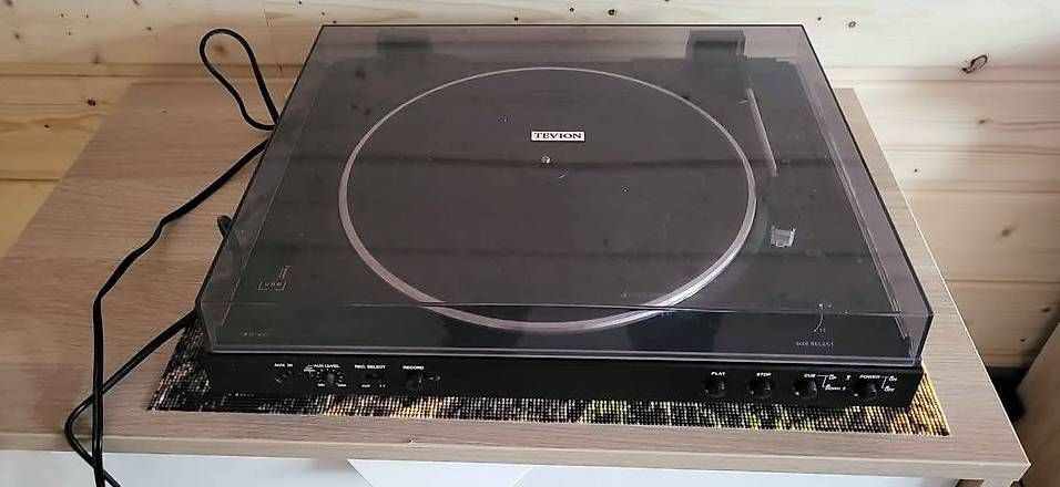 Giradischi: Tourne disque avec port usb – Usato da Hérémence venduto da GregoireL