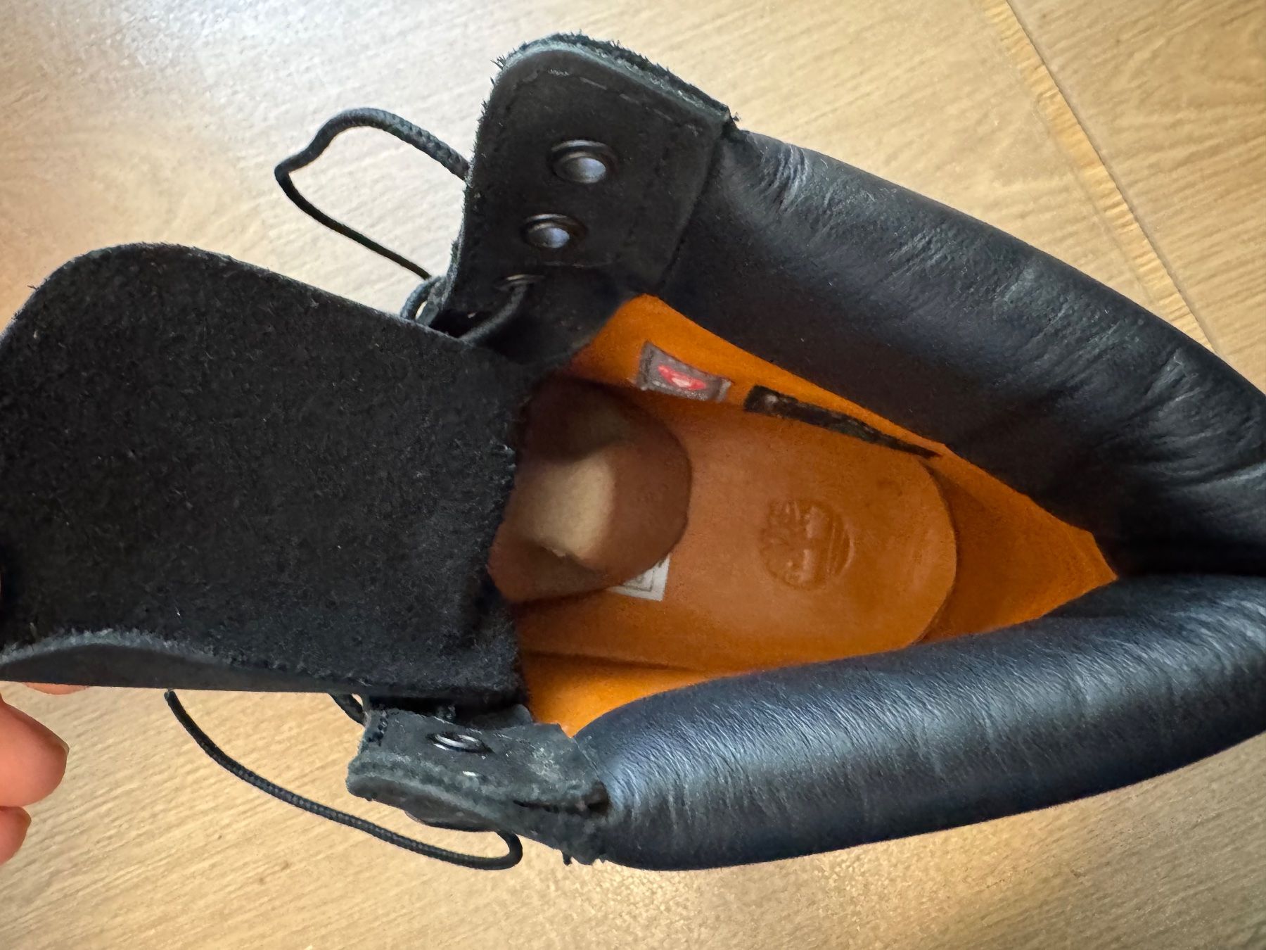Timberland Herrenschuhe: Timberland 6" Premium Black Boots – Neu und originalverpackt aus Hochdorf von Frogi456 7