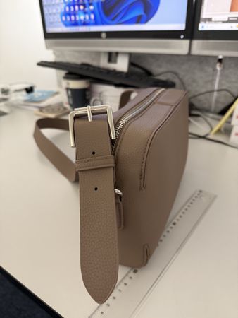 Beautiful H&M taupe color summer bag (24 x 16 cm)