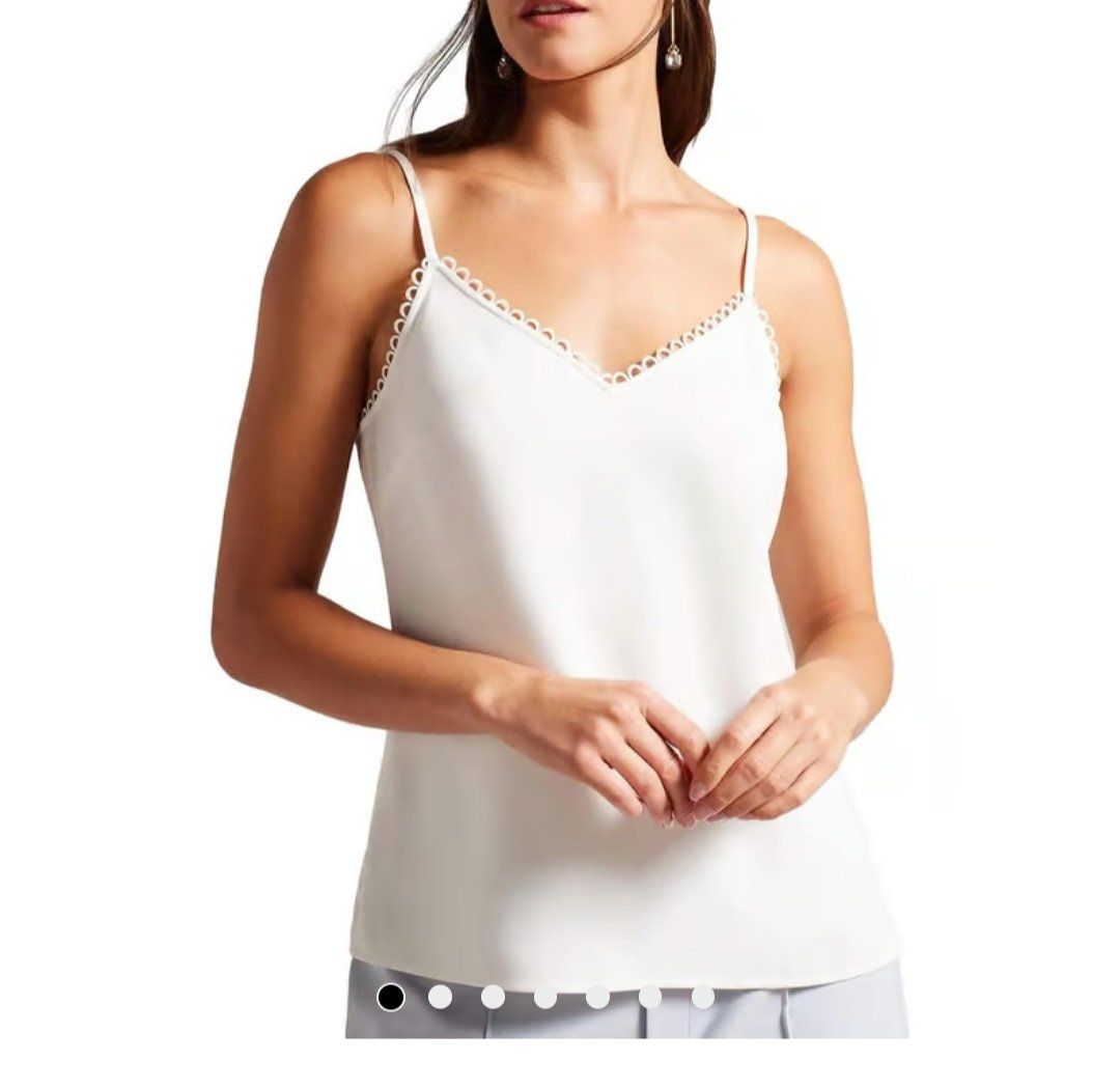 Top: Ted Baker Top – Nuovo (secondo la descrizione) da Bronschhofen venduto da weefs
