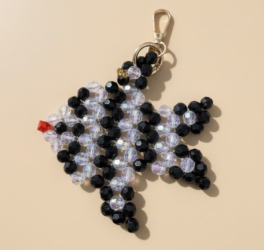 Borse da donna: Handmade Beaded Fish Bagchain - Unique Accessory Gift – Nuovo e nell'imballaggio originale da Saland venduto da ele_vc96