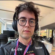 Profile image of lau_l87y