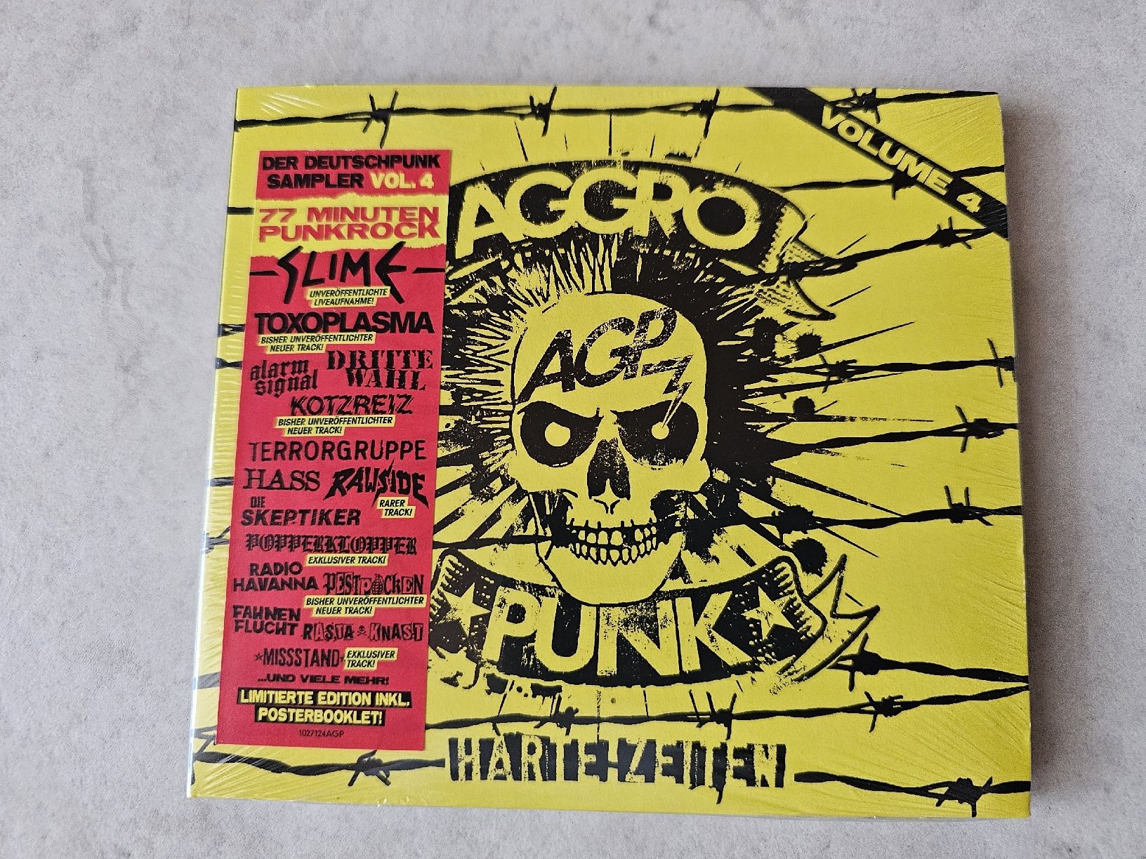 CD: Aggropunk Volume 4  -  Harte Zeiten  /  Fabrikneu – Nuovo e nell'imballaggio originale da Schneisingen venduto da backstore24
