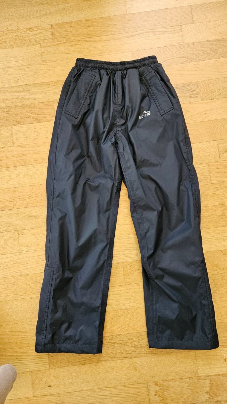 Big Tramp Pantaloni: Regenhose – Usato da Bubikon venduto da diditoto