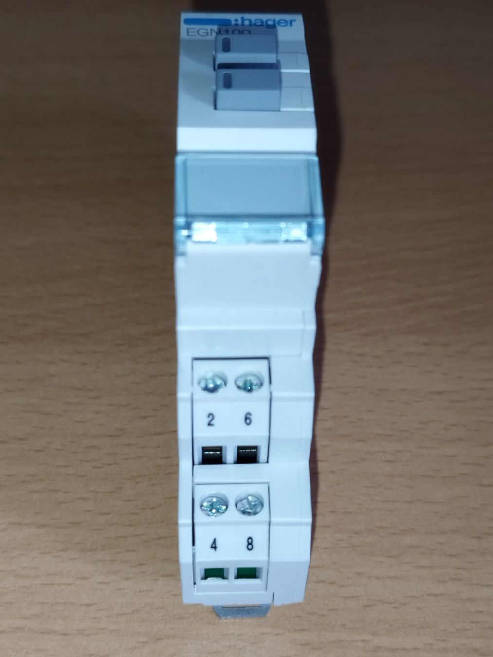 Hager Interruttori: Multifunktions-Schaltuhr Hager digital EGN100 mit Bluetooth – Usato da Volketswil venduto da elservice 2