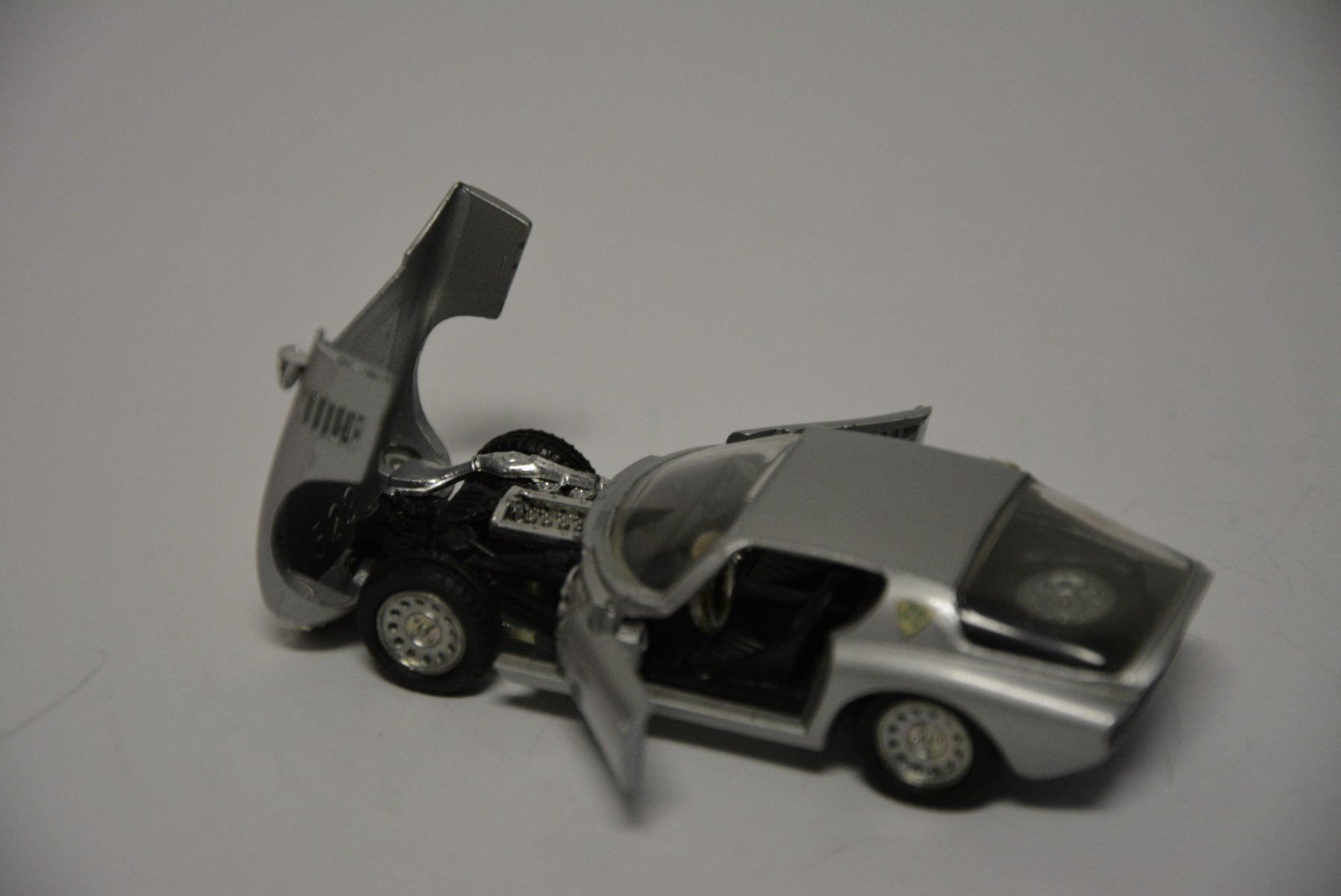 Alfa Romeo Modellautos: Alfa Romeo Giulia 1600 "Canguro" , 1:43 – Gebraucht aus Goldach von Feivel9 7