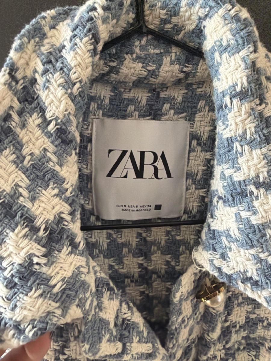 Zara Vestes: Zara tweed buttoned blazer – Neuf (Voir description) à Hausen AG par nik_9sg2 2