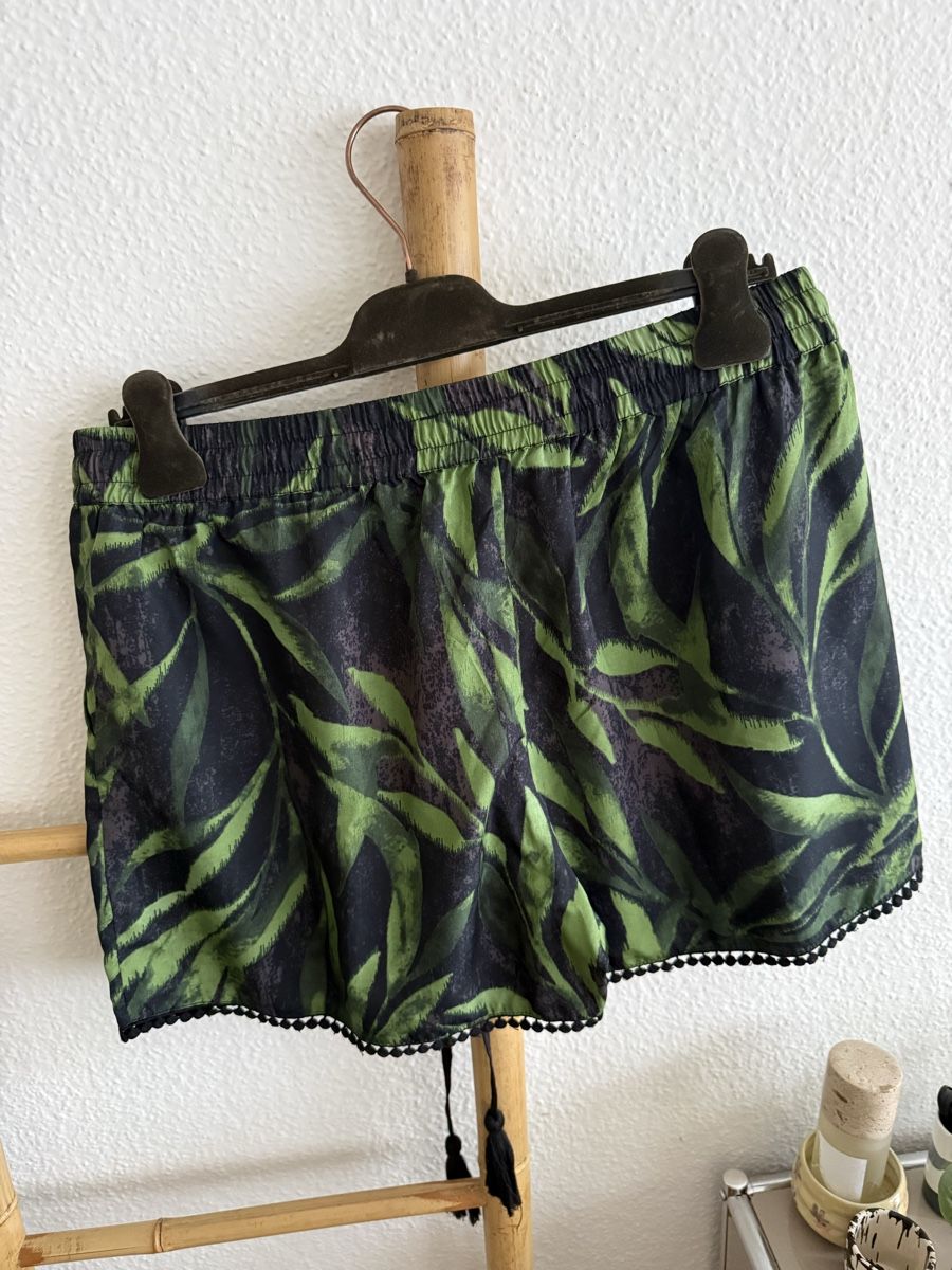 Hosen: Shorts Reserved Gr. 42 – Neu (gemäss Beschreibung) aus Meilen von NHirs96 1