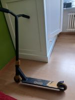 Stunt scooter