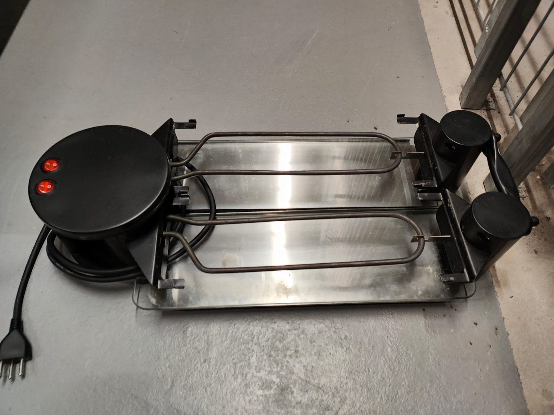 Ohmex Küchengeräte: Raclette und Steingrill 2in1 – Gebraucht aus Olten von Bosko2k 1