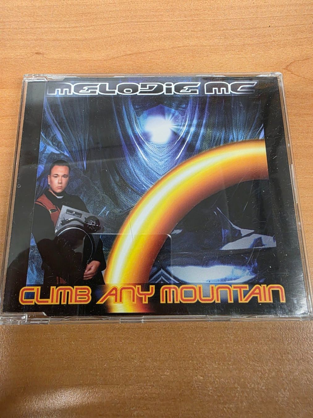 CDs: CD Single - Melodie MC – Climb Any Mountain – Gebraucht aus Biberist von Foolio0