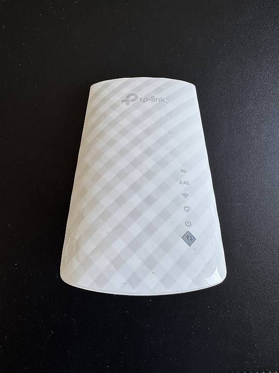 WiFi: TP Link Wlan Range Extender / Repeater RE200 – Usato da Nuglar venduto da JuggDown