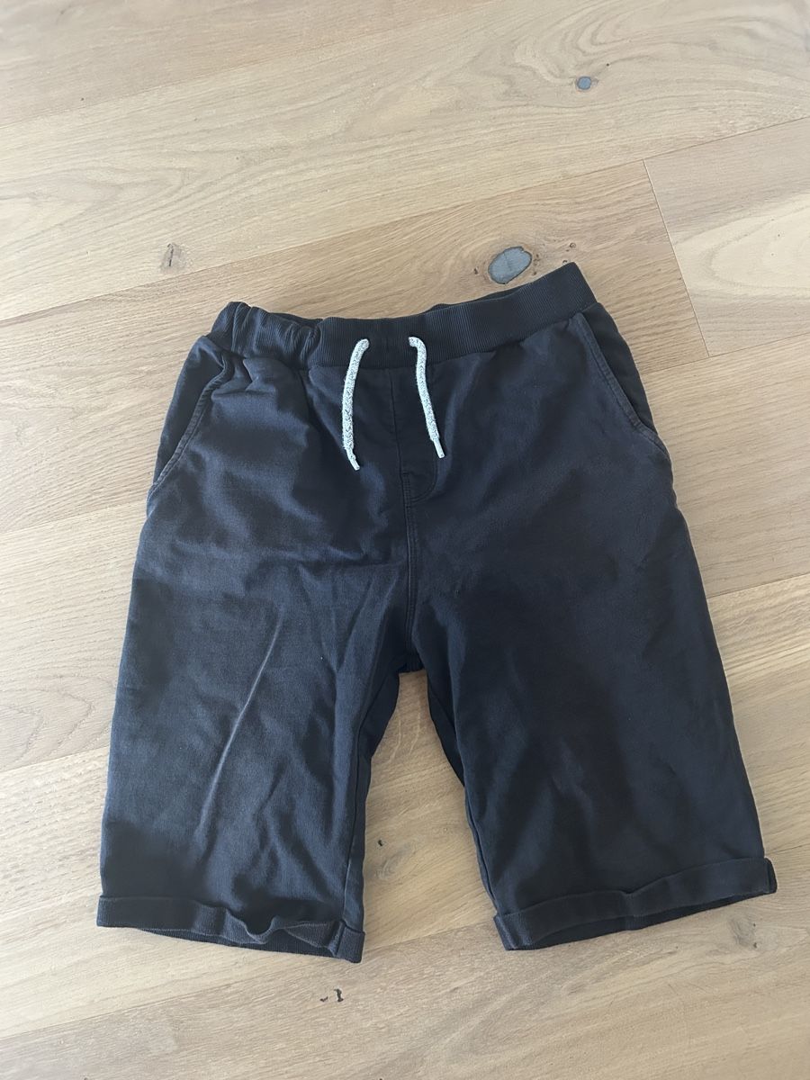 Pantaloni: Sporthose kurz, Grösse 164 – Usato da Unterlangenegg venduto da Dodo2108
