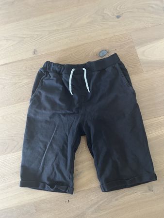 Sporthose kurz, Grösse 164