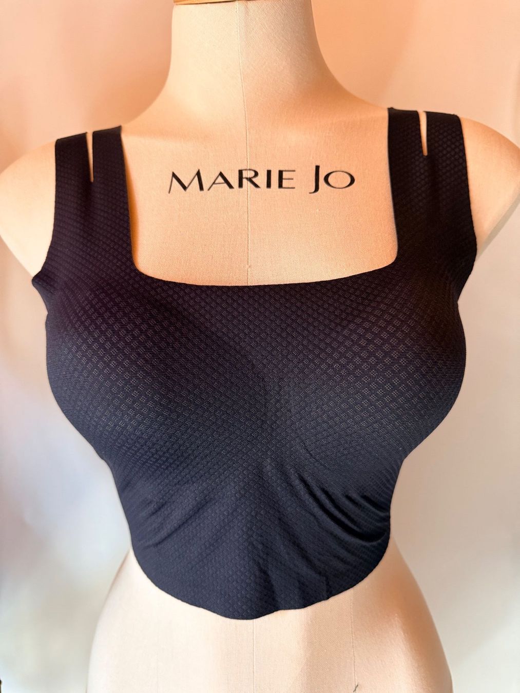 Sloggi Top: SLOGGI, Top ZERO Feel Flow, Grösse L, Farbe Schwarz – Nuovo e nell'imballaggio originale da Rudolfstetten venduto da gst_g7xl