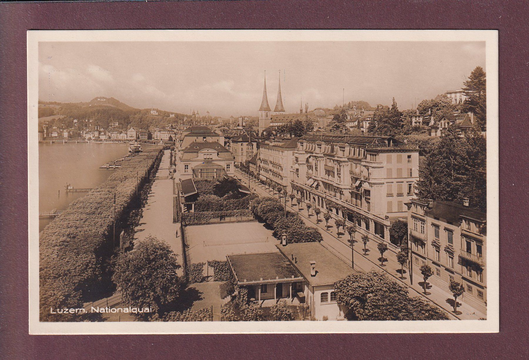 Ansichtskarten: LUZERN - Nationalquai – Gebraucht aus Pully von nicecards
