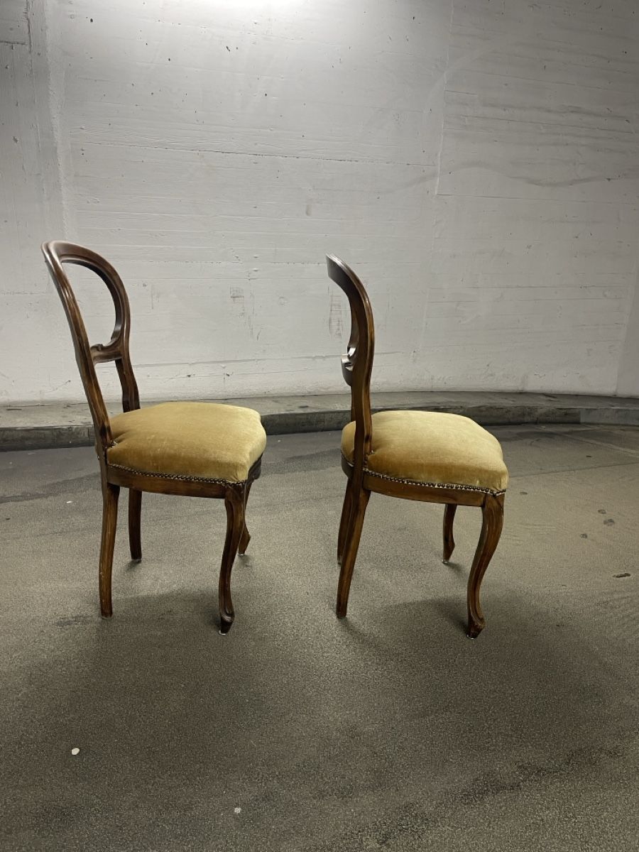 Stühle: Designklassiker Stühle Barock – Gebraucht aus Zürich von Bjthorsteinsen 1