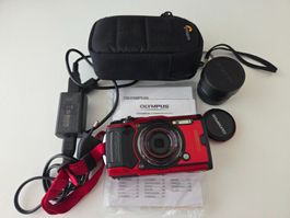 Digitalkamera Olympus Tough TG-5 rot gebraucht mit Zubehoer