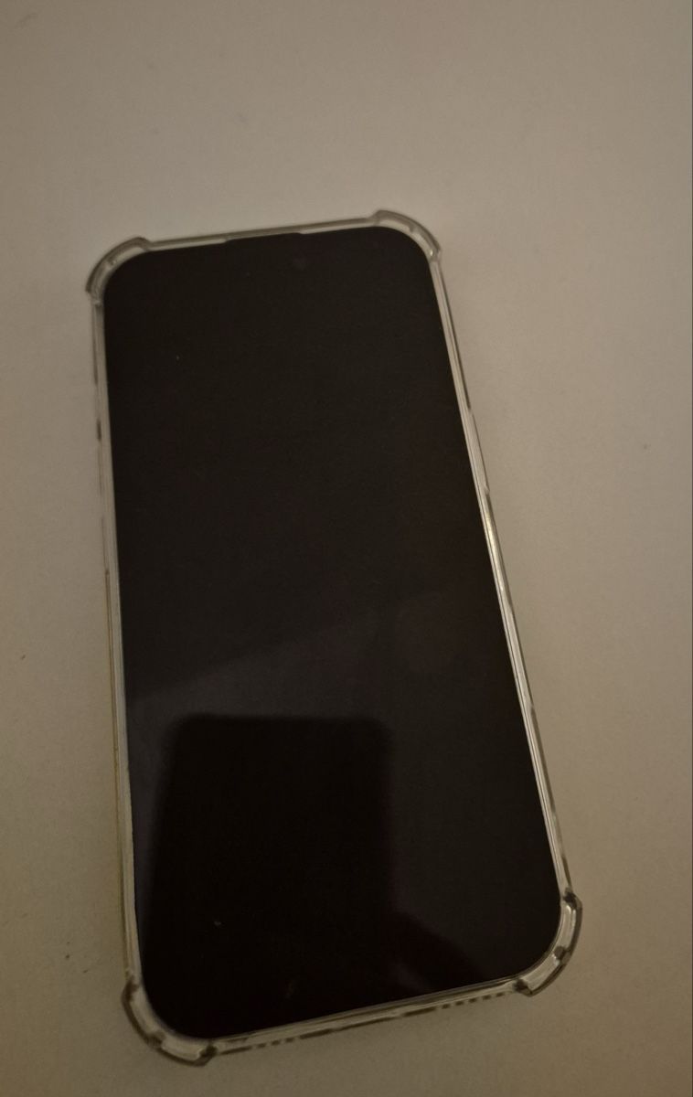 Apple Telefoni cellulari / Smartphones: iphone 16 128 gb  98% – Usato da Genève venduto da chay.1 1