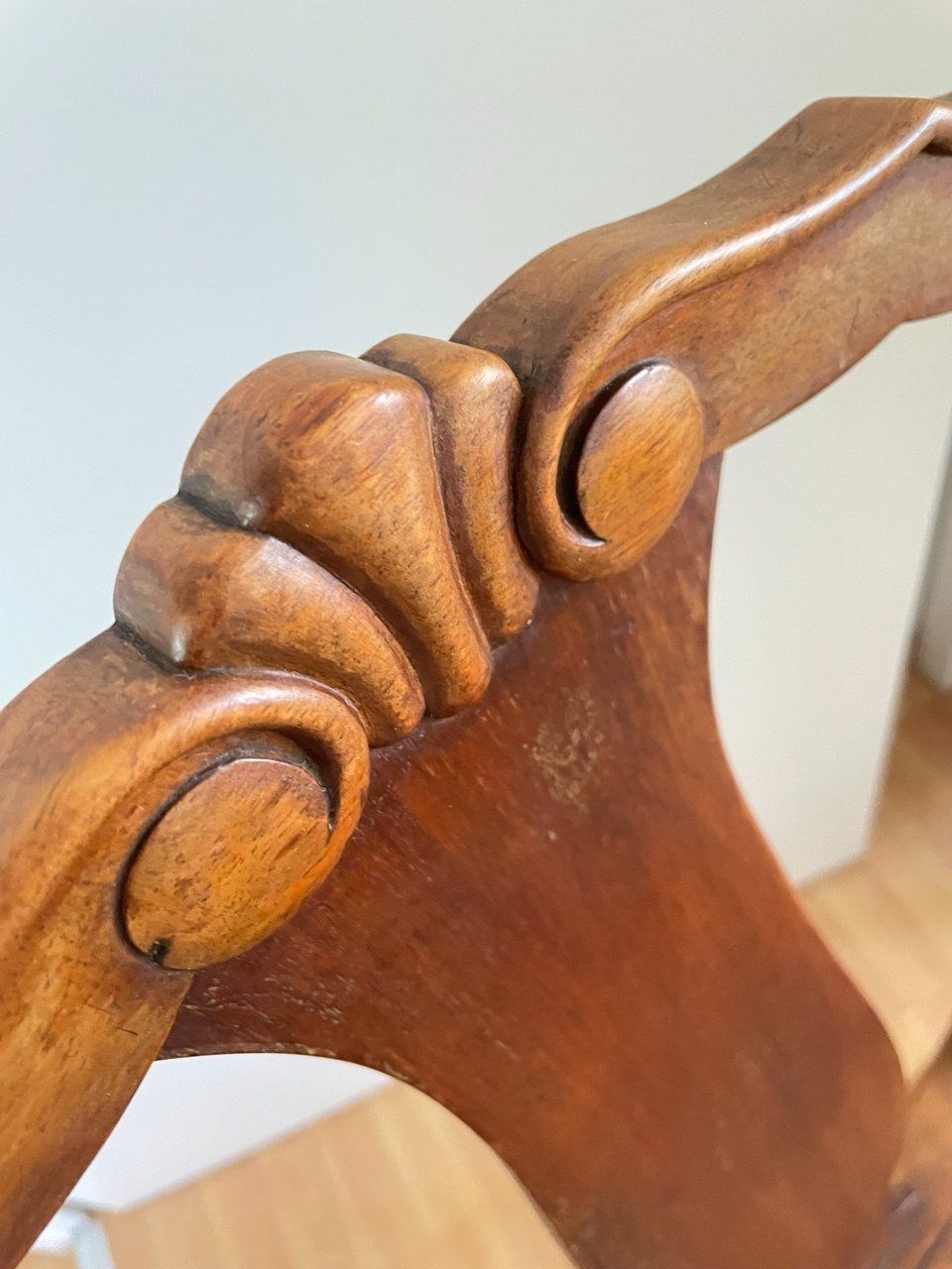 Set di tavolo e panche: Tisch + Stühle, original Jugendstil, schweizer Handarbeit – Usato da Effretikon venduto da Alexis24 7
