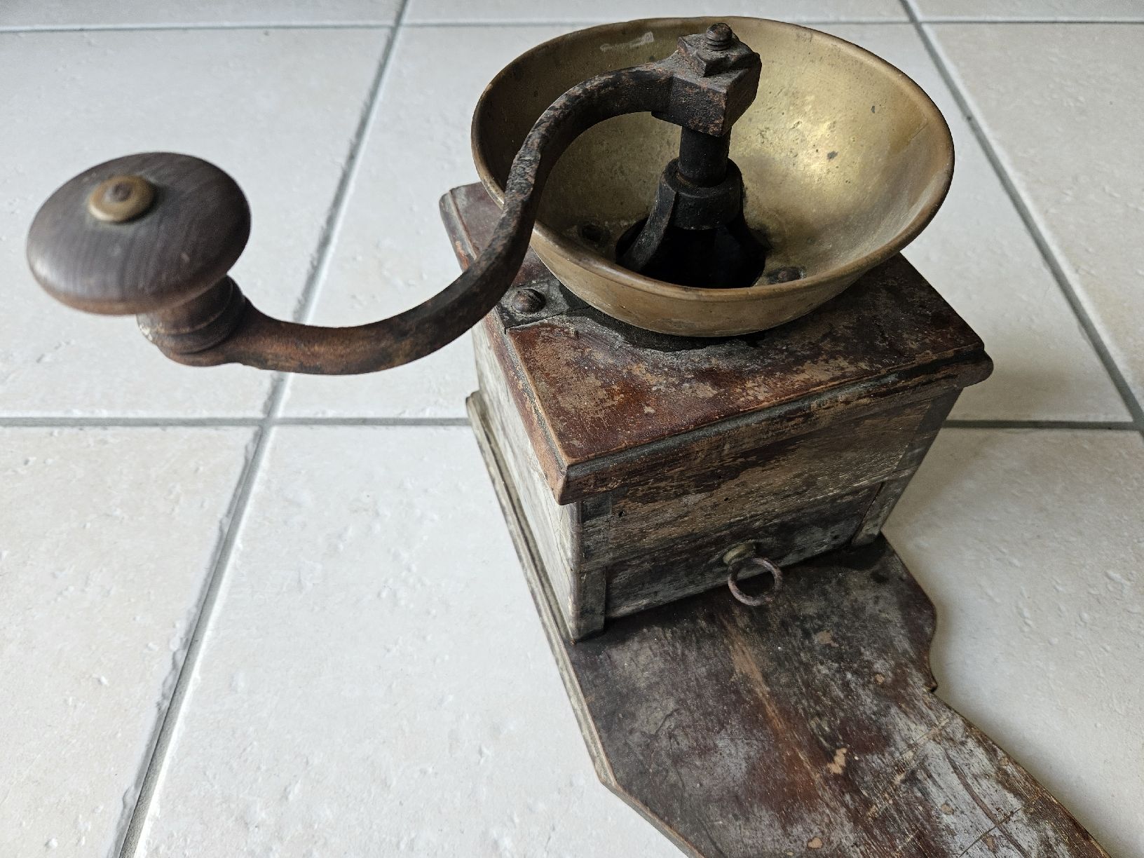 Elettrodomestici da cucina: Kaffeemühle antik – Usato da Haslen GL venduto da Sandra40 7