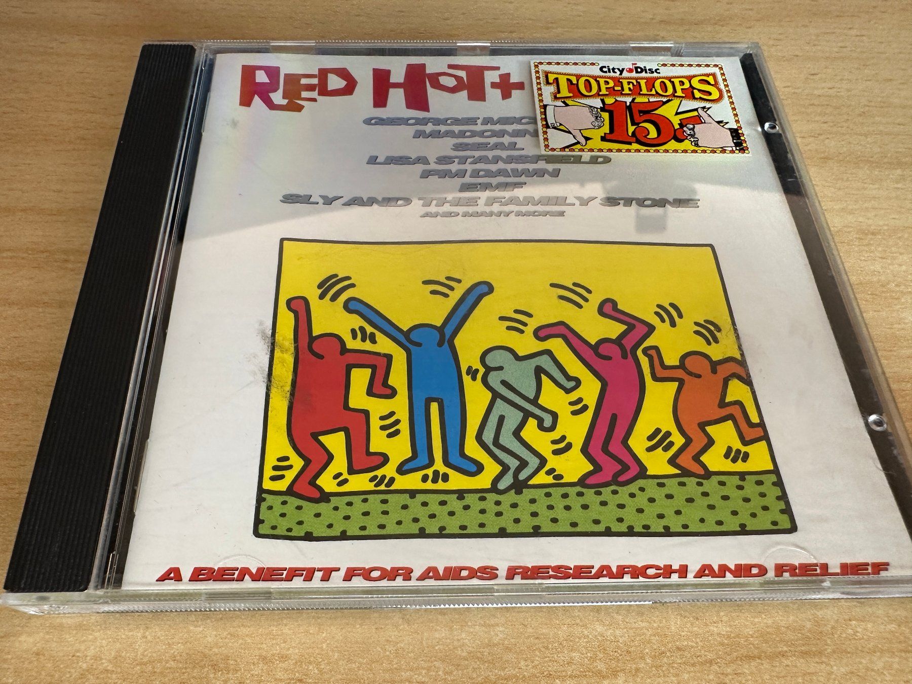 CD: F6 Various – Red Hot + Dance – Usato da Rikon im Tösstal venduto da Alpenmutz