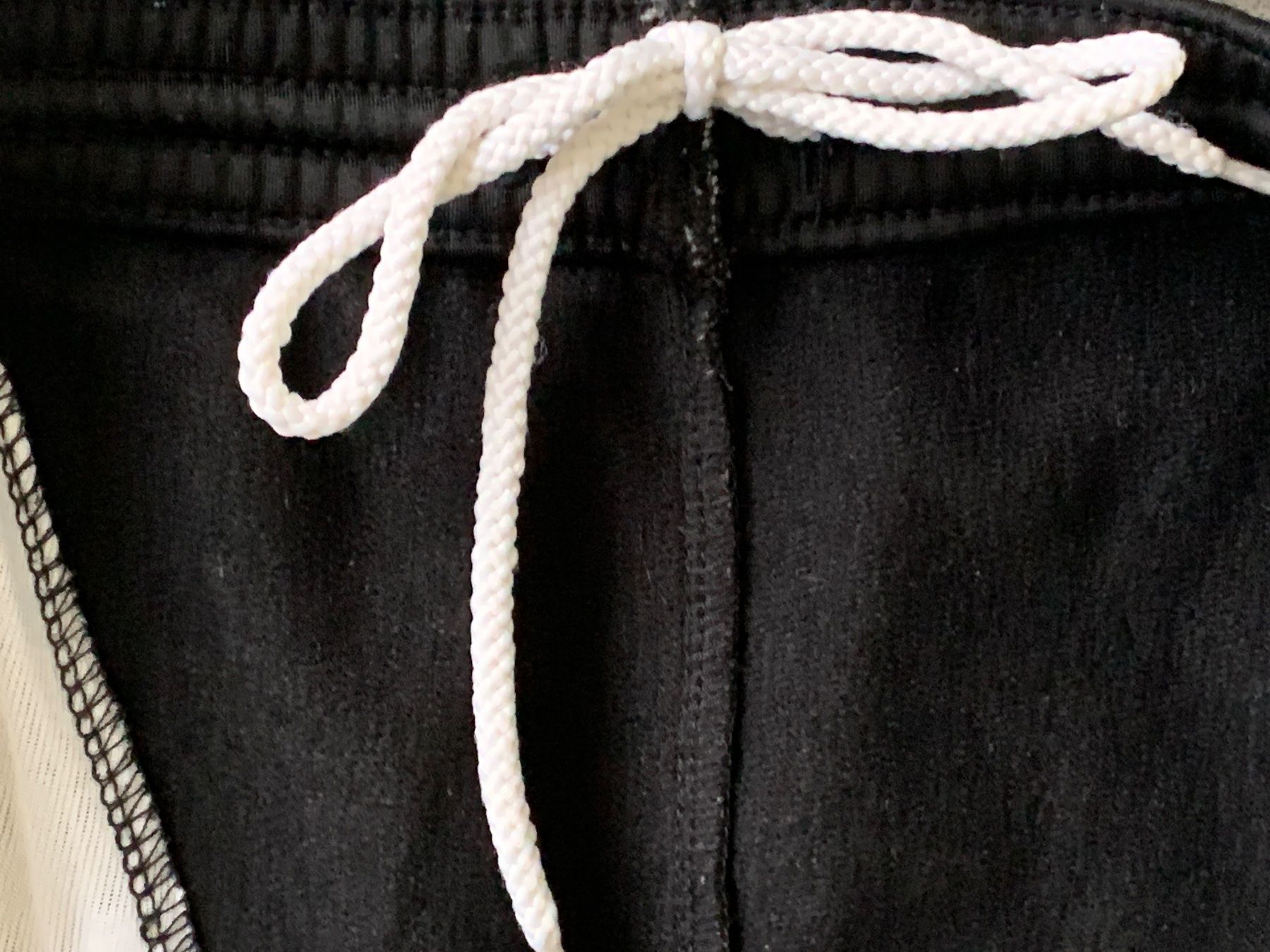 Pantaloni: schwarze Trainingshose 40/ M  unisex – Nuovo (secondo la descrizione) da Auenstein venduto da mar_8mxd 3