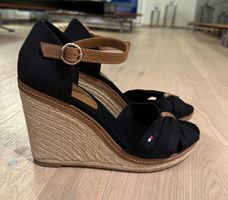 TOMMY HILFIGER Sandalen, Gr. 39, NEU!!