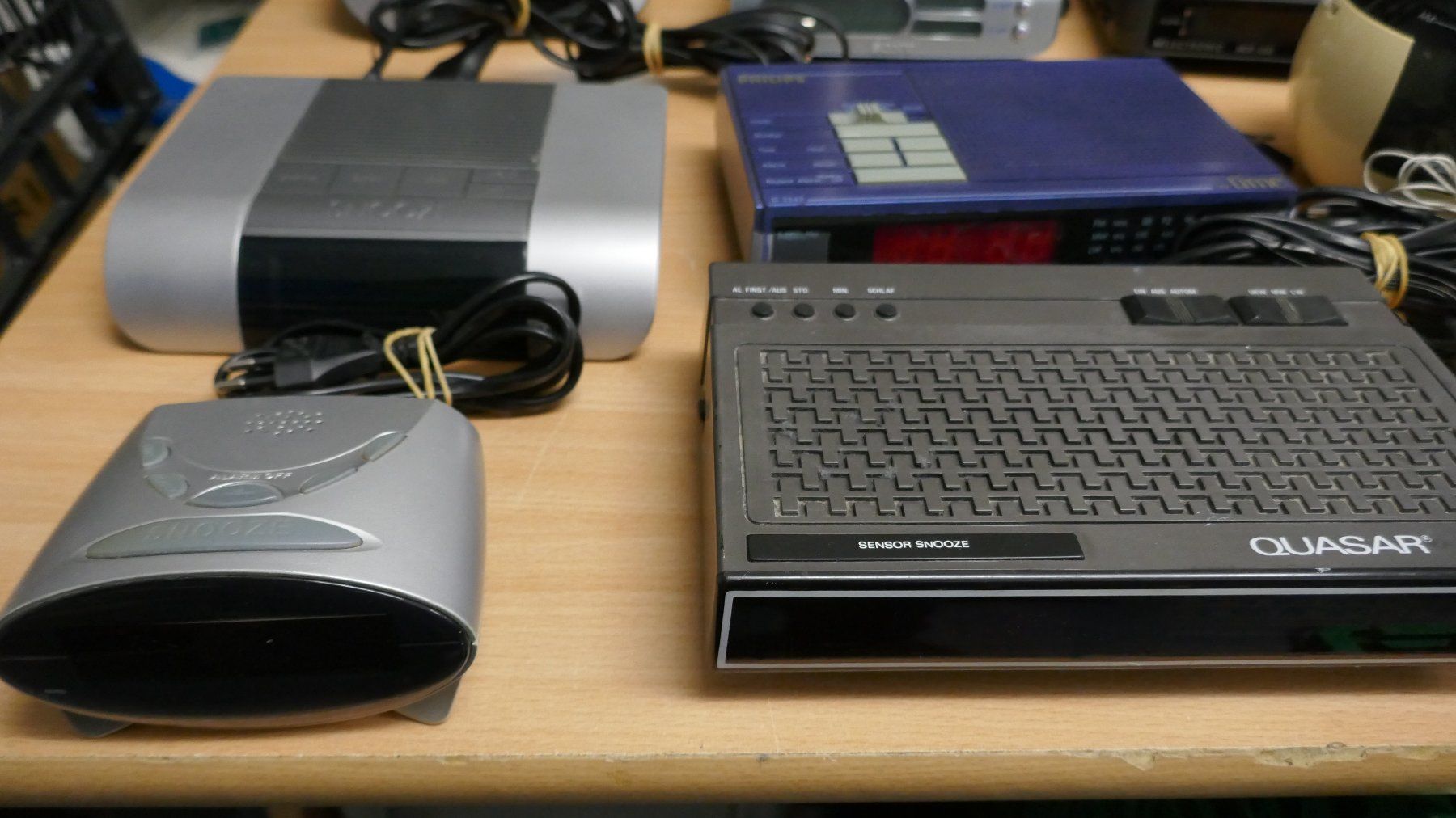 Sony Wecker: Grosse Sammlung Radio-Wecker – Gebraucht aus Wenslingen von FairlightCMI 1