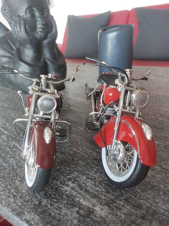 Modellbausätze & Standmodelle: Indian Motorradmodelle 2 Stk. 24cm Metall – Gebraucht aus Bremgarten AG von marcelbu62 1
