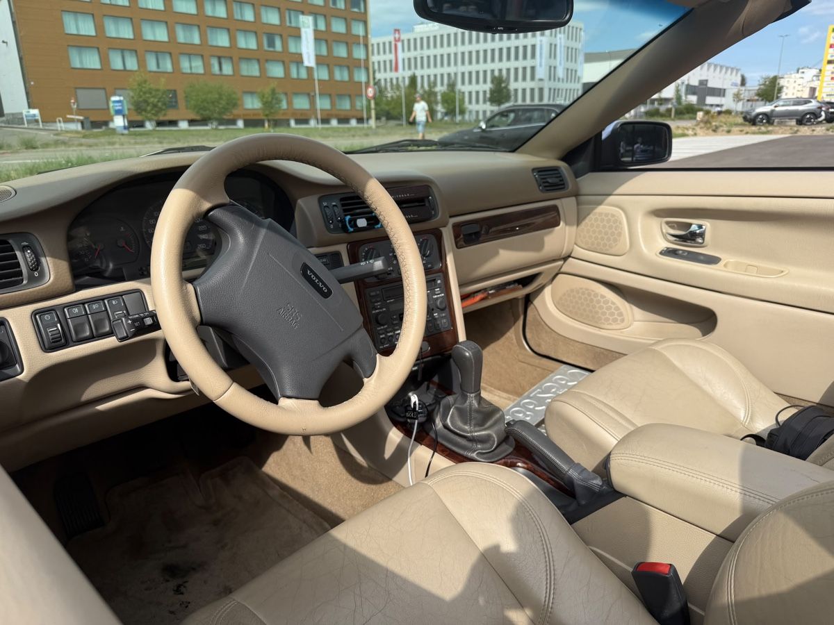 Volvo Autos: Volvo C70 Cabrio 2.0T – D'occasion à Uster par baa_gmr2 7