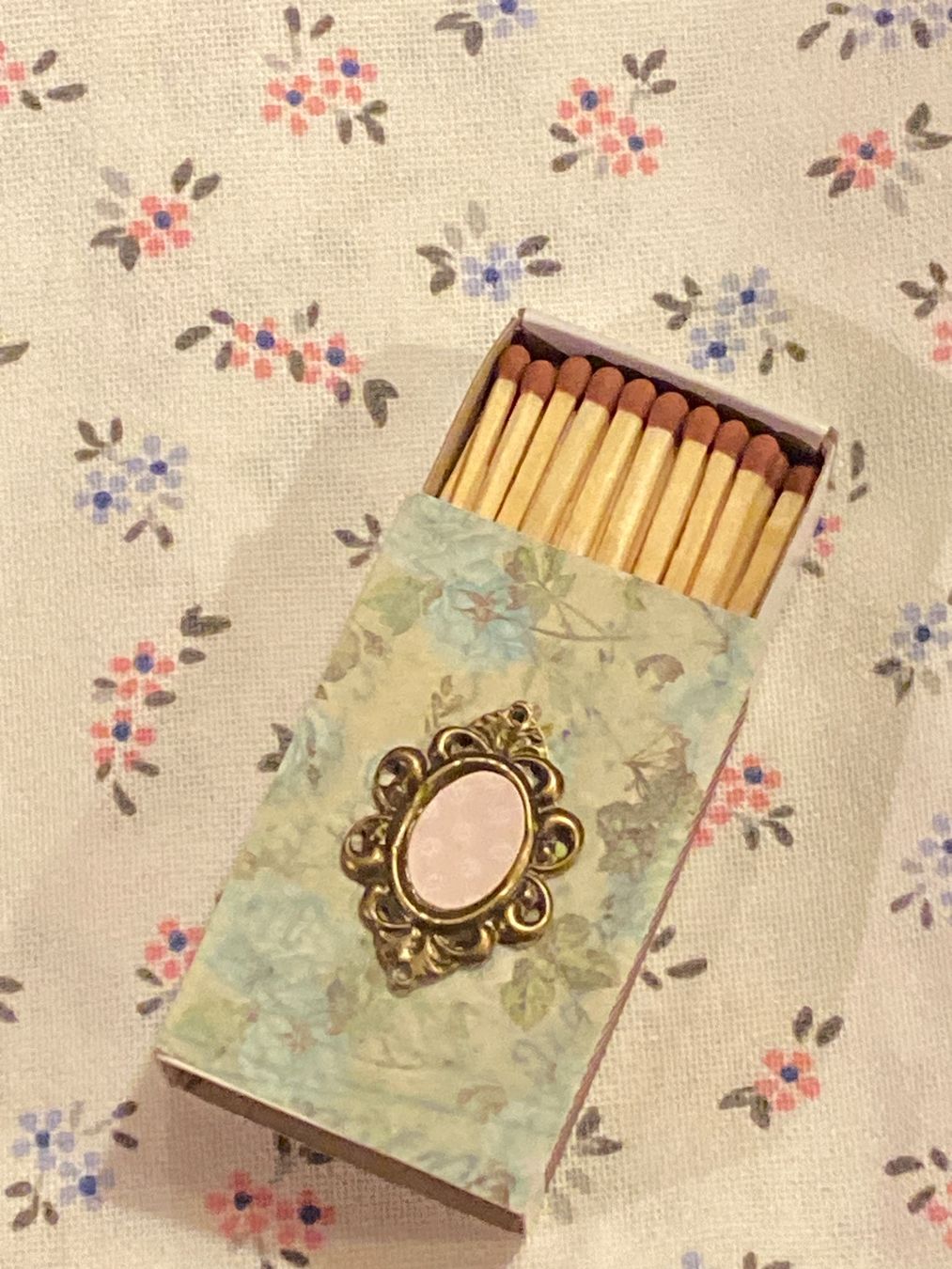 Accendini: ZÜNDHÖLZER SCHACHTEL SHABBY CHIC – Nuovo e nell'imballaggio originale da Meienried venduto da ManuelaBoutique 1