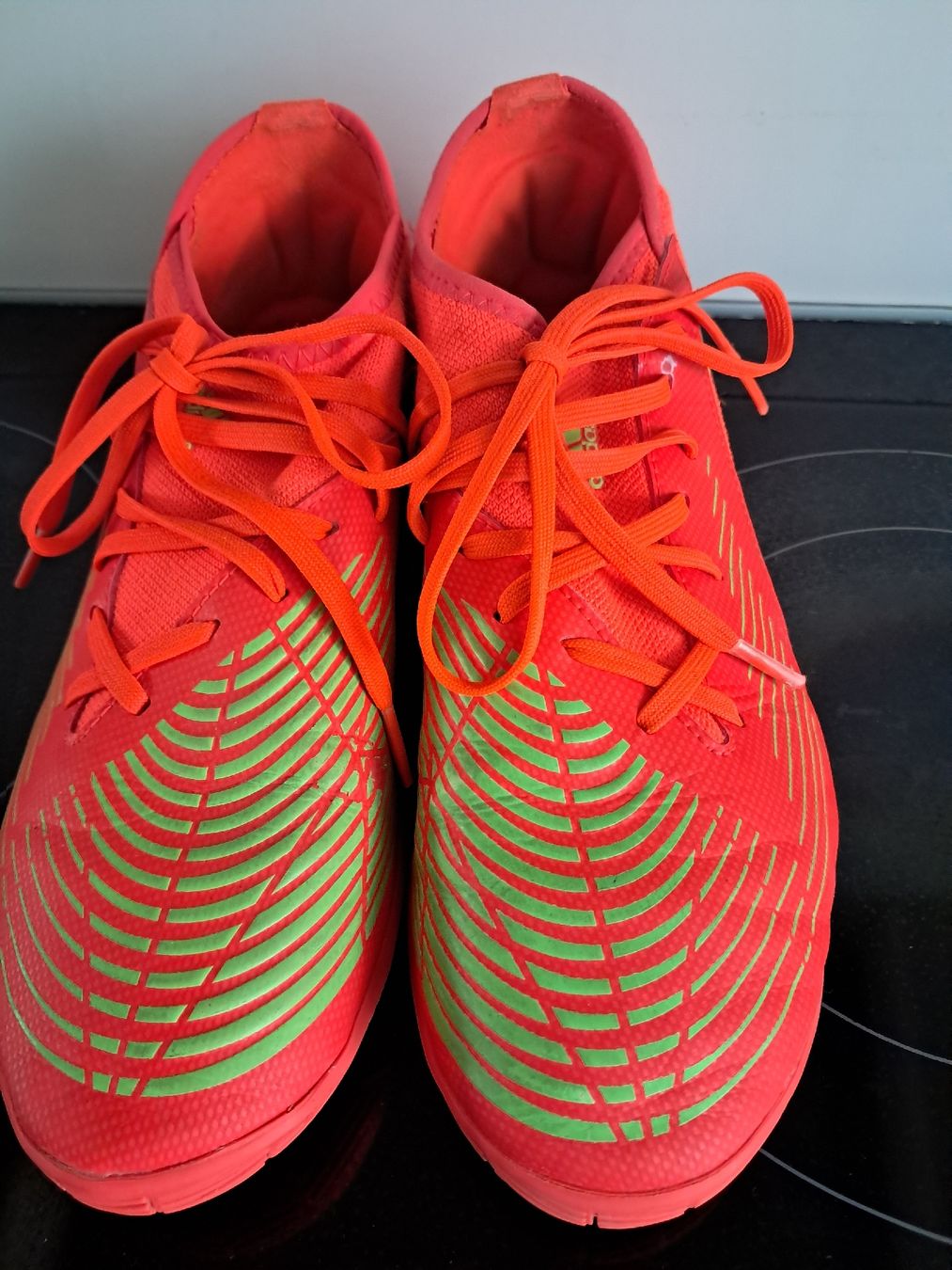 Adidas Scarpe da uomo: Adidas Predator Hallenschuhe Gr. 38 2/3 – Usato da Winterthur venduto da fabelwin 1