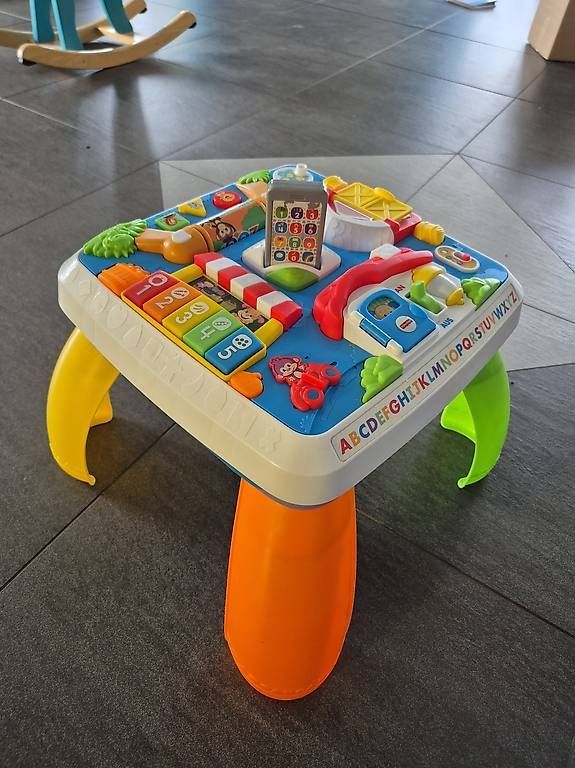 Giocattoli: Kinderspieltisch – Usato da Seeberg venduto da Zauberfee95