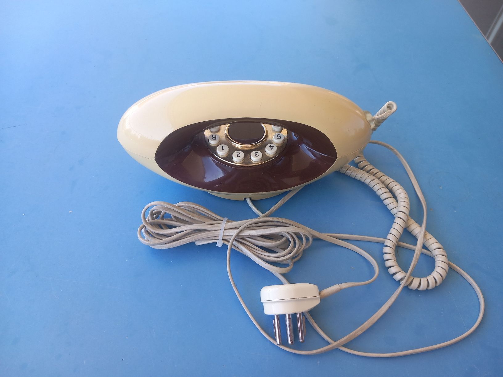 Téléphones: Téléphone New York – Défectueux à Rances par goyo6000 1