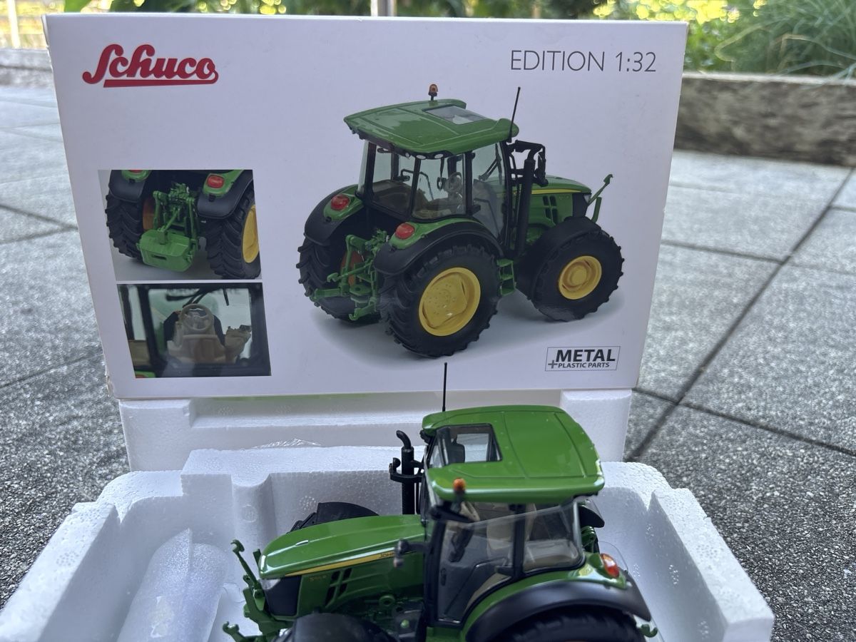 Schuco Kits de montage: Modèle réduit John Deere Schuco 1:32 – Neuf (Voir description) à Courgenay par Mthunderball 3