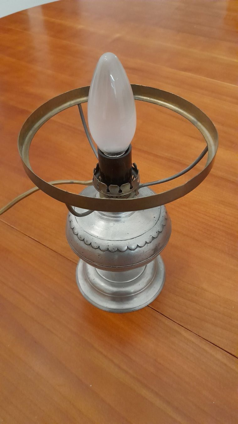Lampade: Nachttischlampe antik – Usato da Oberriet venduto da Narasi 2