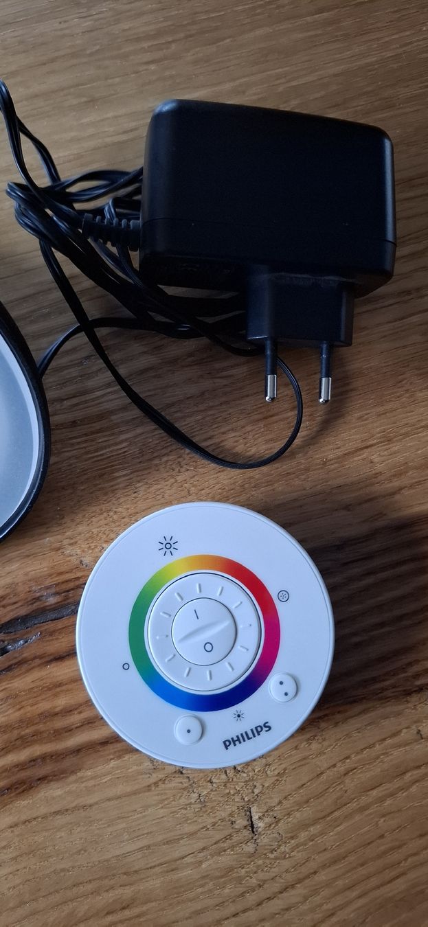 Philips Lampade: Philips Living colors schwarz – Usato da Guntershausen venduto da Jtattoo 1